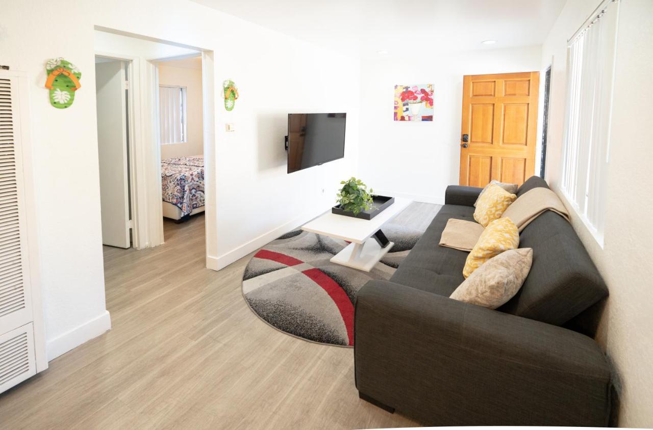 Cozy Small 2 Bedroom In Koreatown/Hollywood Λος Άντζελες Εξωτερικό φωτογραφία