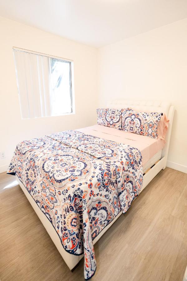 Cozy Small 2 Bedroom In Koreatown/Hollywood Λος Άντζελες Εξωτερικό φωτογραφία